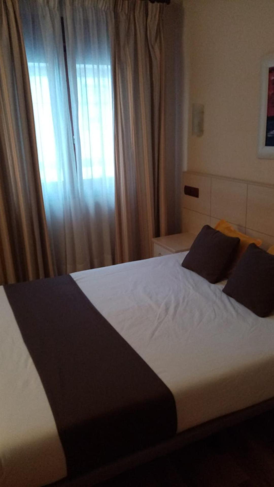 Hostal Rural El Cano By Vivere Stays Alpedrete Zewnętrze zdjęcie