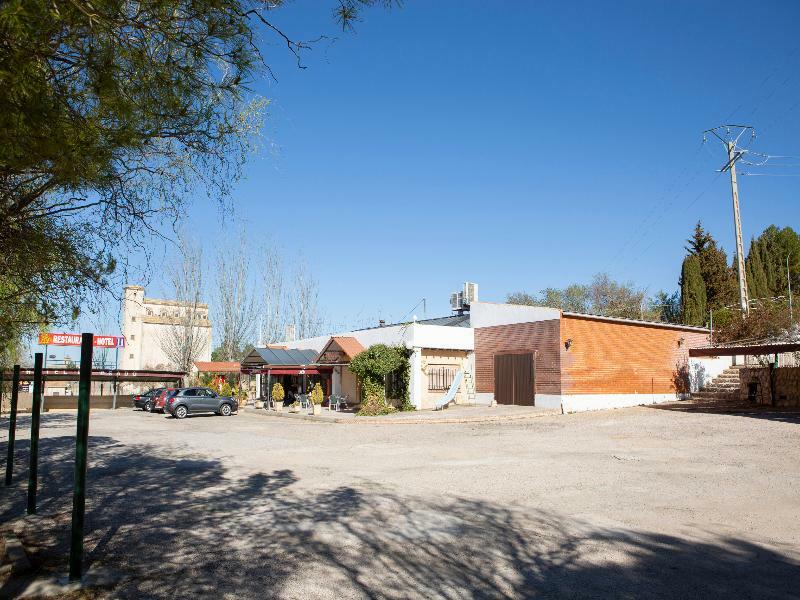 Hostal Rural El Cano By Vivere Stays Alpedrete Zewnętrze zdjęcie