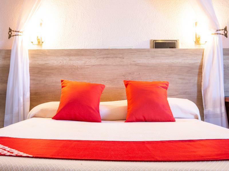 Hostal Rural El Cano By Vivere Stays Alpedrete Zewnętrze zdjęcie