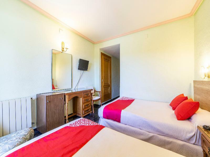 Hostal Rural El Cano By Vivere Stays Alpedrete Zewnętrze zdjęcie