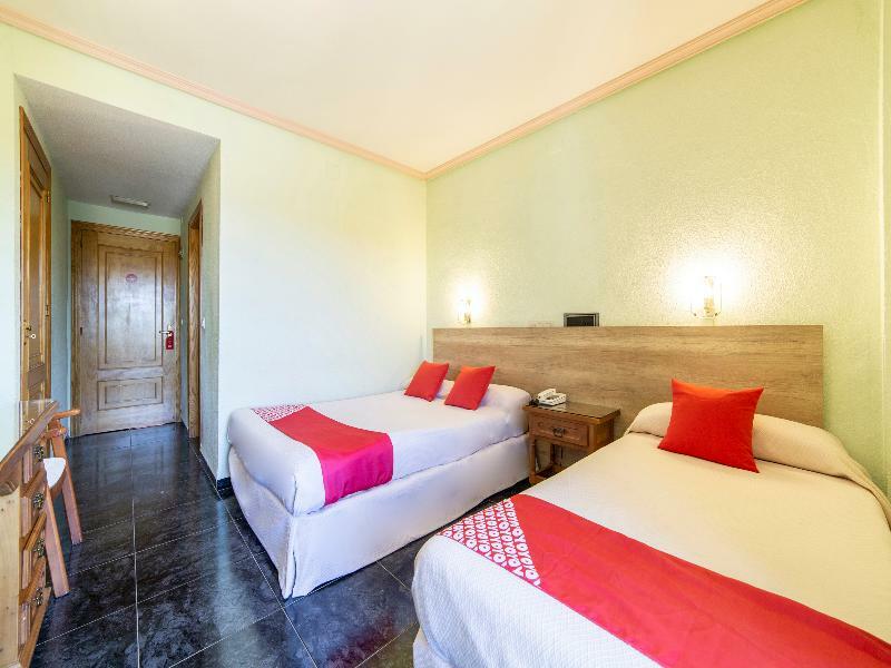 Hostal Rural El Cano By Vivere Stays Alpedrete Zewnętrze zdjęcie