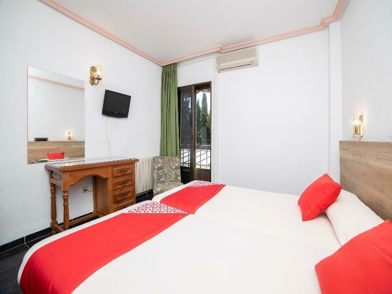 Hostal Rural El Cano By Vivere Stays Alpedrete Zewnętrze zdjęcie
