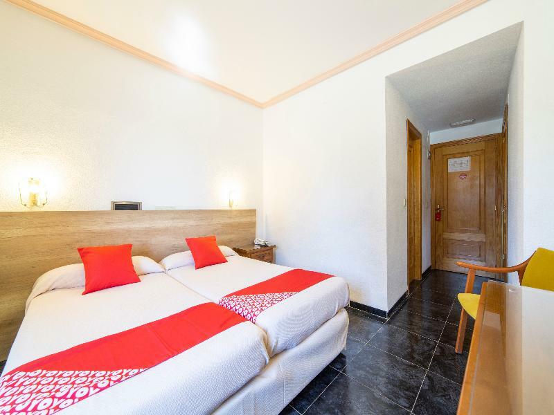 Hostal Rural El Cano By Vivere Stays Alpedrete Zewnętrze zdjęcie