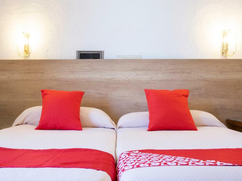 Hostal Rural El Cano By Vivere Stays Alpedrete Zewnętrze zdjęcie
